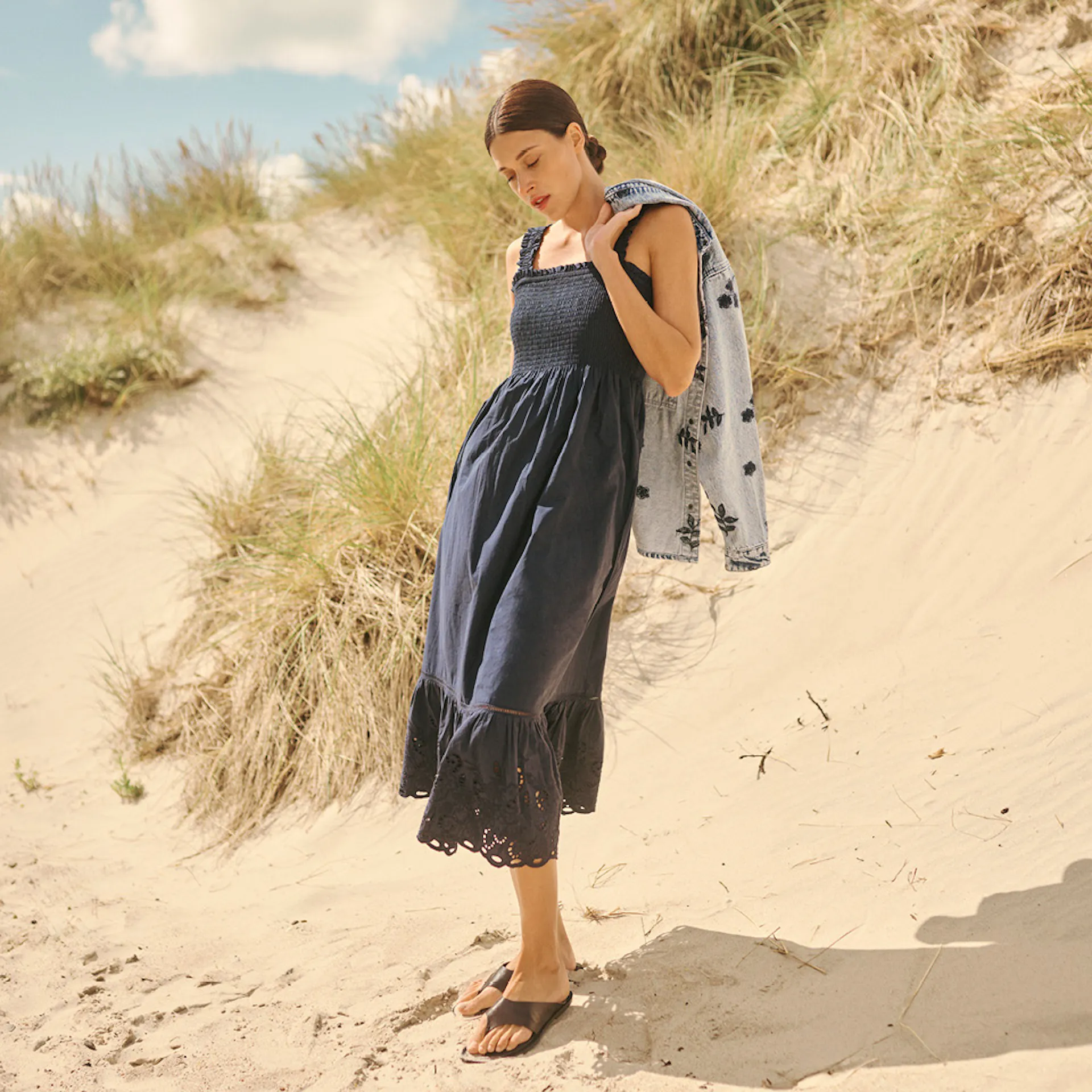 DRESSES SHOP HERE