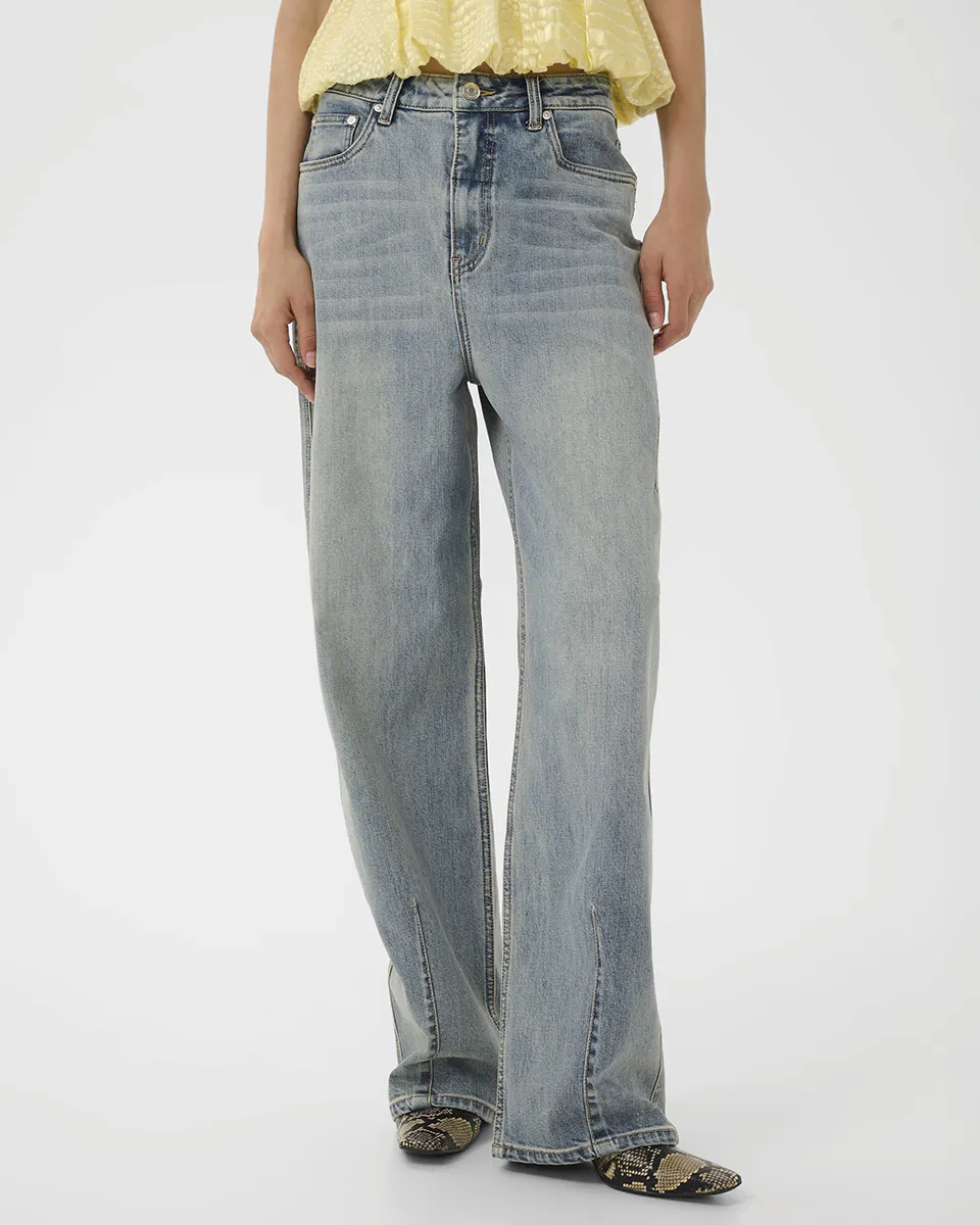 A description of the image